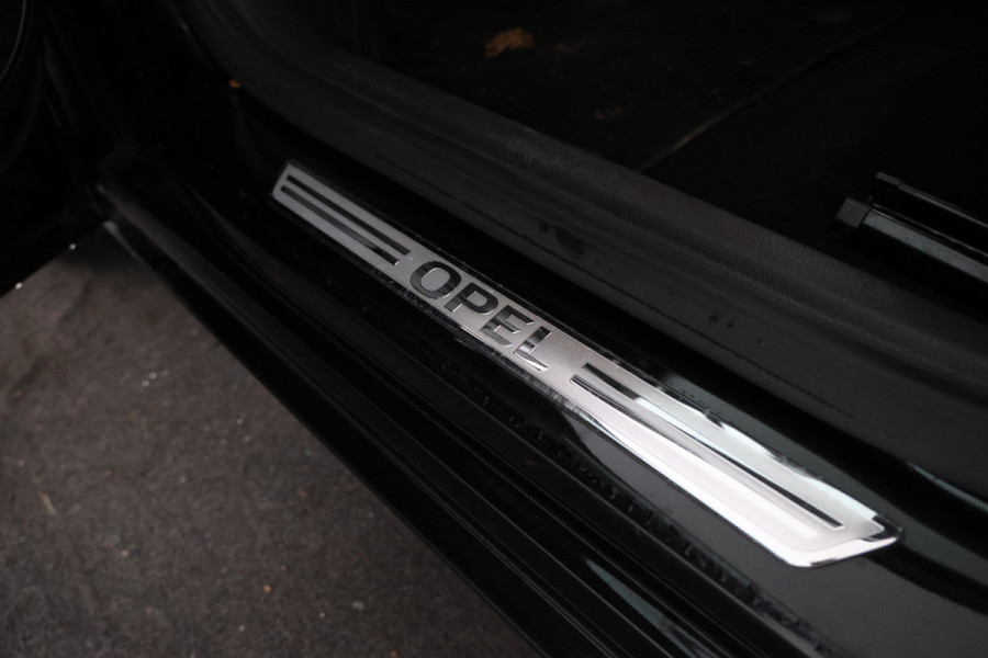 Opel Astra Sports Tourer 1.5 CDTI Business Executive Leder, Sportstoel, Blackline, Climate.