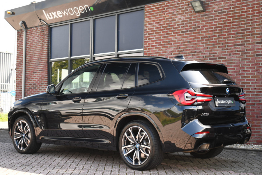 BMW X3 xDrive30e M-Sport Pano El-zetels Laser HUD 20inch Shadowline