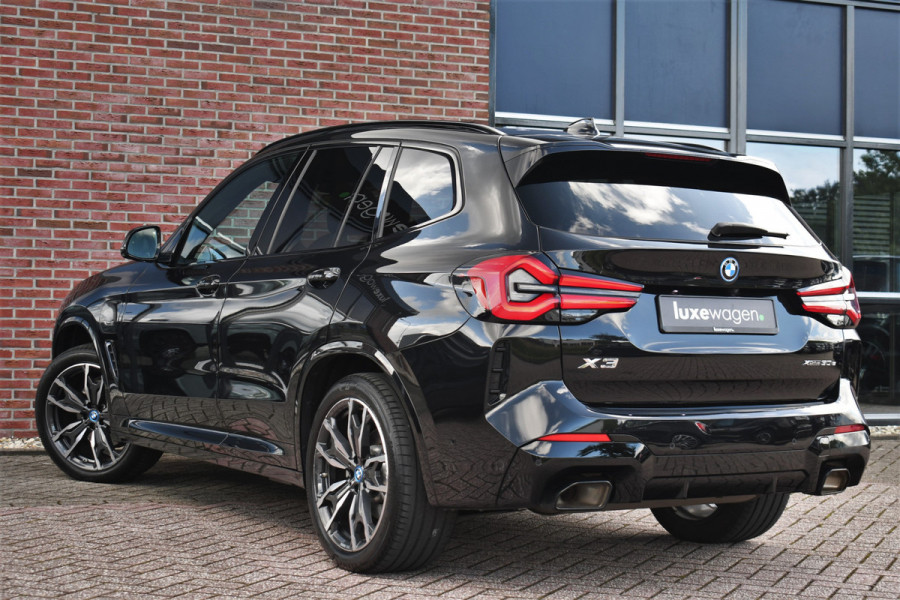 BMW X3 xDrive30e M-Sport Pano El-zetels Laser HUD 20inch Shadowline