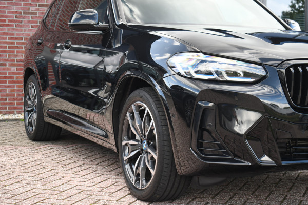 BMW X3 xDrive30e M-Sport Pano El-zetels Laser HUD 20inch Shadowline