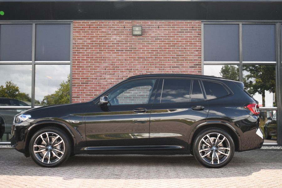 BMW X3 xDrive30e M-Sport Pano El-zetels Laser HUD 20inch Shadowline