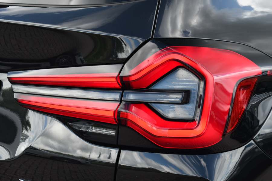 BMW X3 xDrive30e M-Sport Pano El-zetels Laser HUD 20inch Shadowline