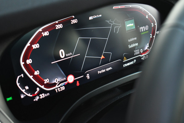 BMW X3 xDrive30e M-Sport Pano El-zetels Laser HUD 20inch Shadowline