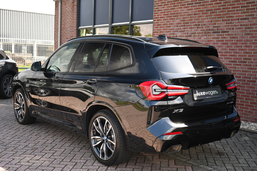 BMW X3 xDrive30e M-Sport Pano El-zetels Laser HUD 20inch Shadowline