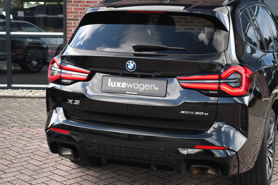 BMW X3 xDrive30e M-Sport Pano El-zetels Laser HUD 20inch Shadowline