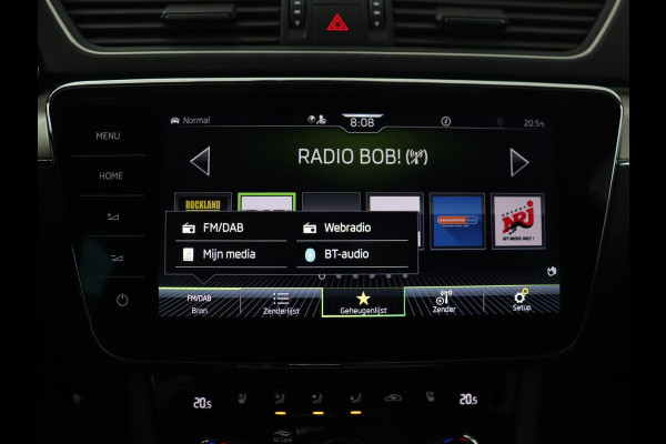 Škoda Superb 1.4 TSI iV Laurin & Klement | Panoramadak | Stoelventilatie | Leder | Camera | Trekhaak | Massage | Adaptive cruise | Virtual Cockpit | Canton Sound | Carplay | 19'' lichtmetalen velgen | PHEV