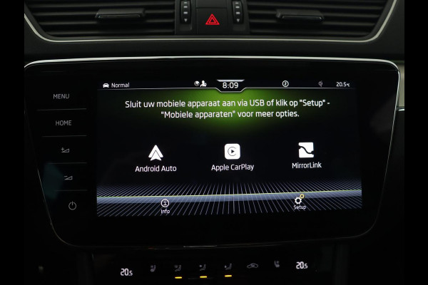 Škoda Superb 1.4 TSI iV Laurin & Klement | Panoramadak | Stoelventilatie | Leder | Camera | Trekhaak | Massage | Adaptive cruise | Virtual Cockpit | Canton Sound | Carplay | 19'' lichtmetalen velgen | PHEV
