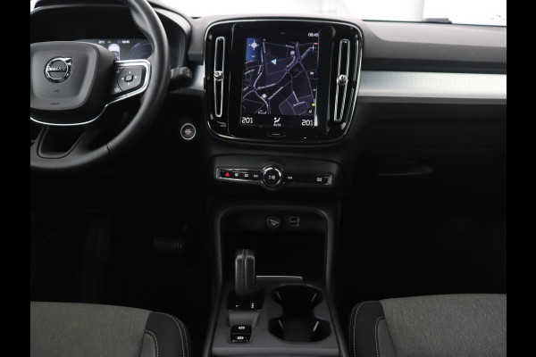 Volvo XC40 1.5 T4 Recharge Inscription Expression | Camera | Carplay | Navigatie | Keyless | Full LED | Climate control | Verwarmde voorruit | Cruise control | PHEV