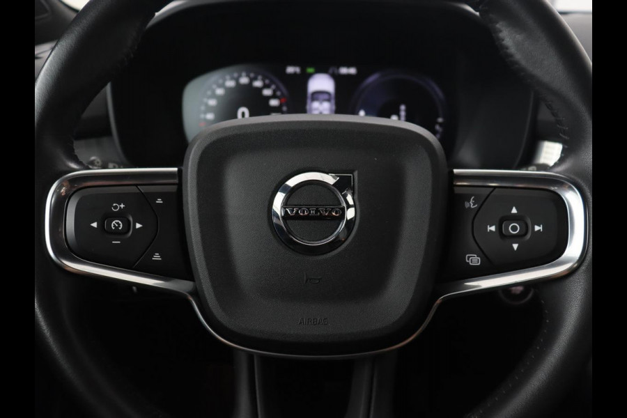 Volvo XC40 1.5 T4 Recharge Inscription Expression | Camera | Carplay | Navigatie | Keyless | Full LED | Climate control | Verwarmde voorruit | Cruise control | PHEV