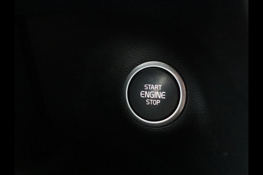 Volvo XC40 1.5 T4 Recharge Inscription Expression | Camera | Carplay | Navigatie | Keyless | Full LED | Climate control | Verwarmde voorruit | Cruise control | PHEV