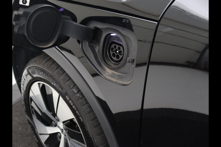 Volvo XC40 1.5 T4 Recharge Inscription Expression | Camera | Carplay | Navigatie | Keyless | Full LED | Climate control | Verwarmde voorruit | Cruise control | PHEV