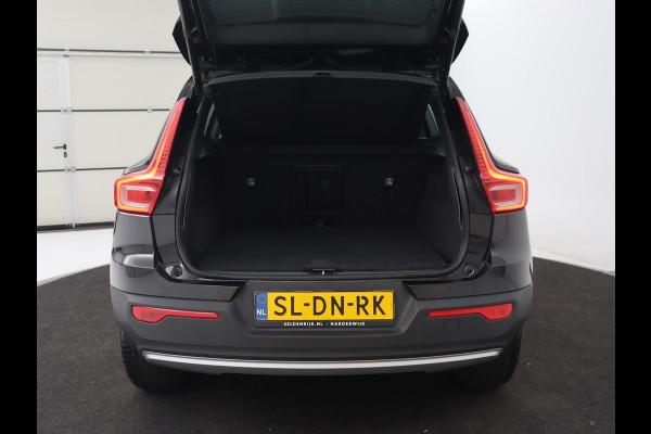Volvo XC40 1.5 T4 Recharge Inscription Expression | Camera | Carplay | Navigatie | Keyless | Full LED | Climate control | Verwarmde voorruit | Cruise control | PHEV