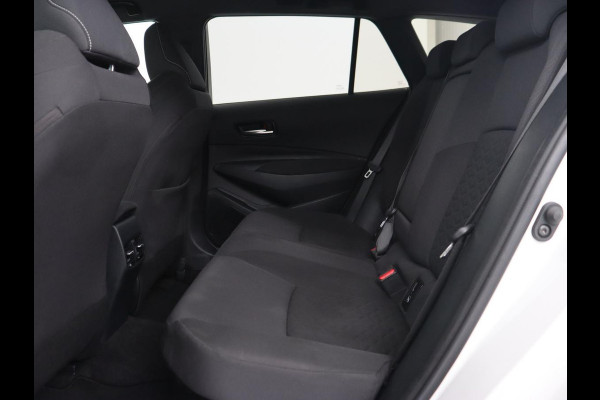 Toyota Corolla 1.8 Hybrid Business Plus | Trekhaak | Stoelverwarming | Camera | Carplay | Adaptive cruise | Full LED | Keyless