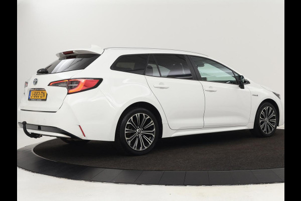 Toyota Corolla 1.8 Hybrid Business Plus | Trekhaak | Stoelverwarming | Camera | Carplay | Adaptive cruise | Full LED | Keyless
