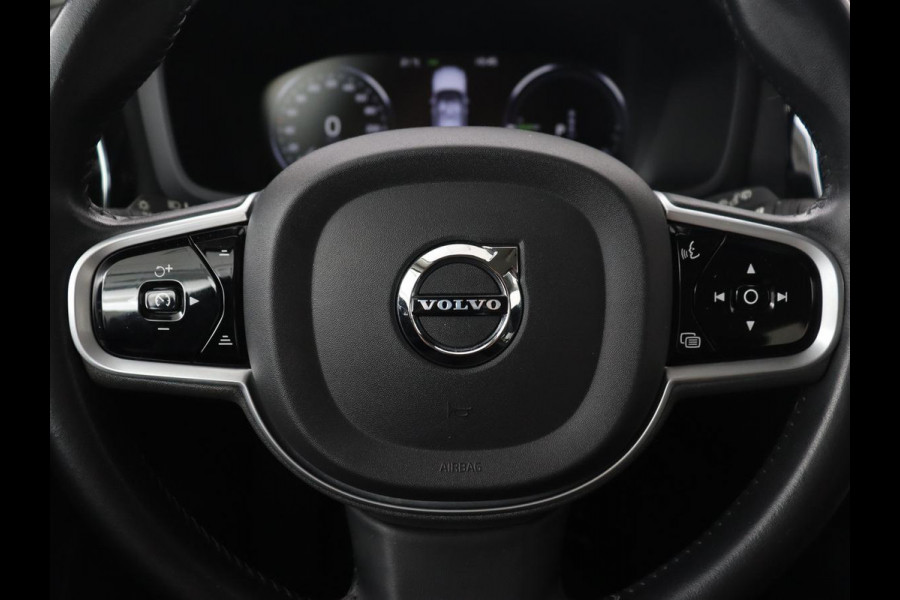 Volvo V60 2.0 T8 Recharge AWD Business Pro | Trekhaak | Leder | Carplay | Keyless | Navigatie | Climate control | Cruise control | Parkeerhulp | Full LED