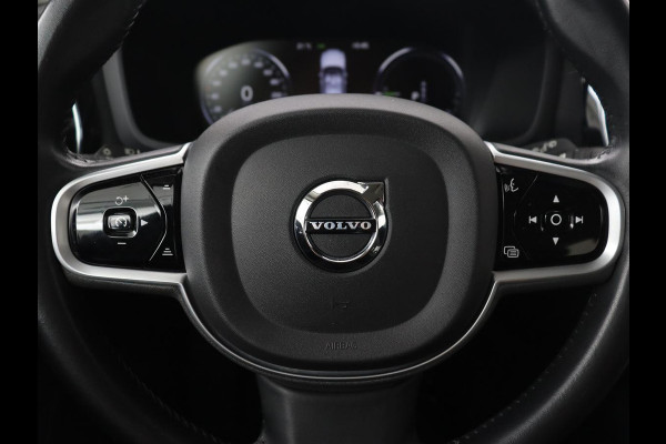 Volvo V60 2.0 T8 Recharge AWD Business Pro | Trekhaak | Leder | Carplay | Keyless | Navigatie | Climate control | Cruise control | Parkeerhulp | Full LED