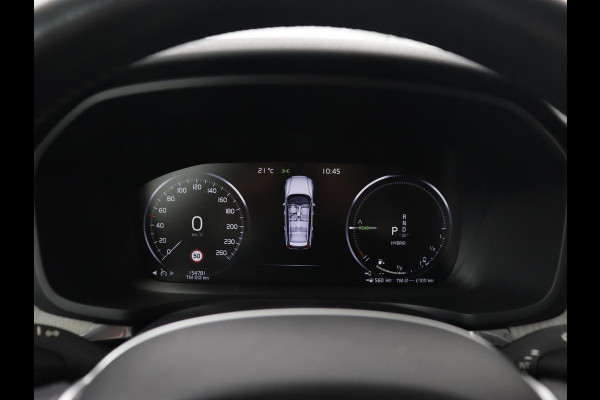 Volvo V60 2.0 T8 Recharge AWD Business Pro | Trekhaak | Leder | Carplay | Keyless | Navigatie | Climate control | Cruise control | Parkeerhulp | Full LED