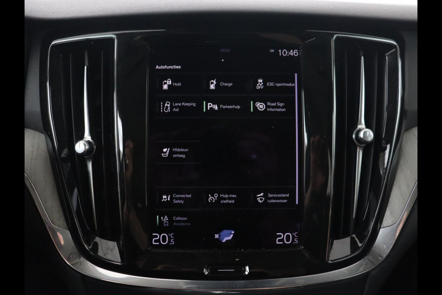Volvo V60 2.0 T8 Recharge AWD Business Pro | Trekhaak | Leder | Carplay | Keyless | Navigatie | Climate control | Cruise control | Parkeerhulp | Full LED