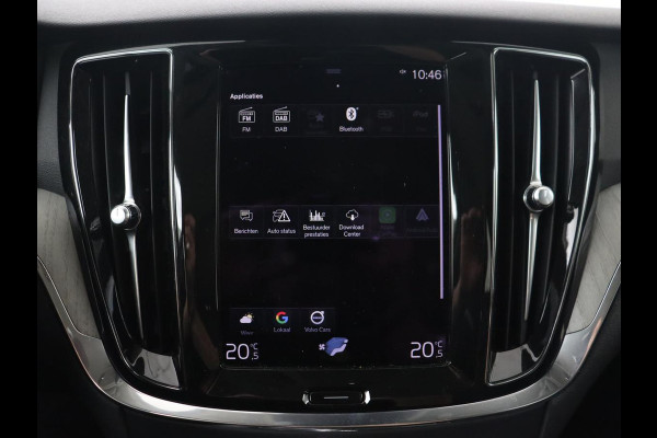 Volvo V60 2.0 T8 Recharge AWD Business Pro | Trekhaak | Leder | Carplay | Keyless | Navigatie | Climate control | Cruise control | Parkeerhulp | Full LED