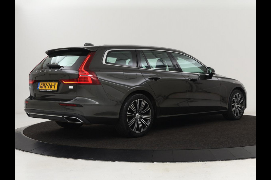 Volvo V60 2.0 T8 Recharge AWD Business Pro | Trekhaak | Leder | Carplay | Keyless | Navigatie | Climate control | Cruise control | Parkeerhulp | Full LED