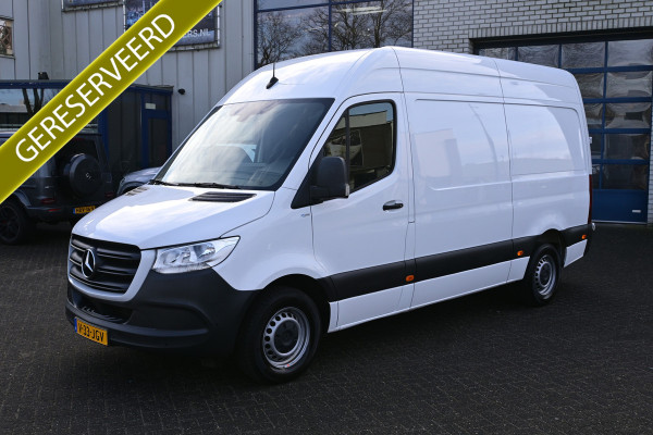 Mercedes-Benz Sprinter 317 CDI L2H2 RWD 3500kg Trekhaak, MBUX met camera, Apple Carplay/Android Auto