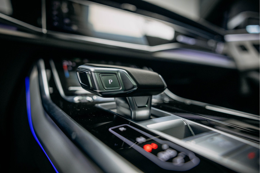 Audi Q8 55 TFSI | BTW | Head-up | B&O | 360 camera Nieuwe Q8 55 TFSI e