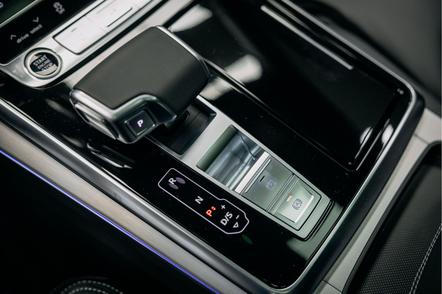 Audi Q8 55 TFSI | BTW | Head-up | B&O | 360 camera Nieuwe Q8 55 TFSI e