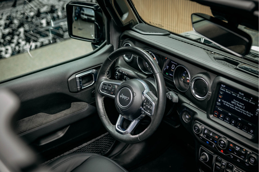 Jeep Wrangler Unlimited 4xe 380 Sahara Full Custom Jeep Wrangler Corse, volledig elektrisch open dak