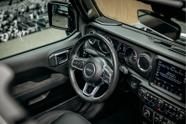 Jeep Wrangler Unlimited 4xe 380 Sahara Full Custom Jeep Wrangler Corse, volledig elektrisch open dak