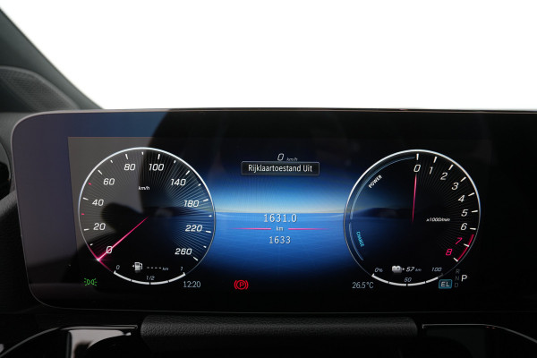 Mercedes-Benz GLA 250 e AMG Plug-In Hybride | AMG Line | Night Pakket | Sfeerverlichting | 360° camera | Stuur en Stoelverwarming | Multi Beam Led koplampen | Inclusief 24 maanden MB Certified garantie voor Europa.