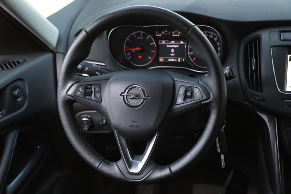Opel Zafira Tourer 1.6 Turbo 7p / DODEHOEK / CAMERA / STOEL+STUURVERW / CARPLAY