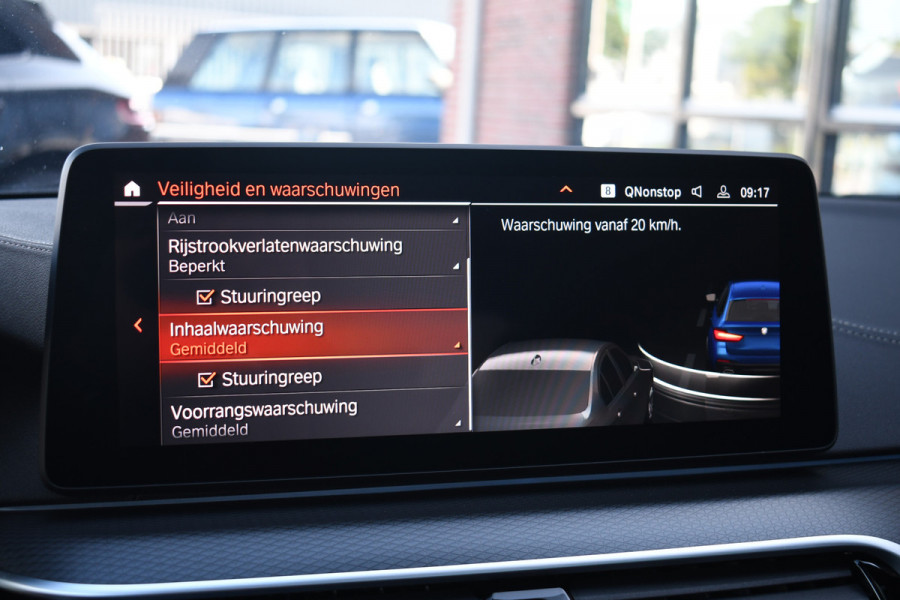 BMW 5 Serie Touring 530e xDrive M-Sport Pano ACC Comf-seat Trekh 360 H/K 20inch