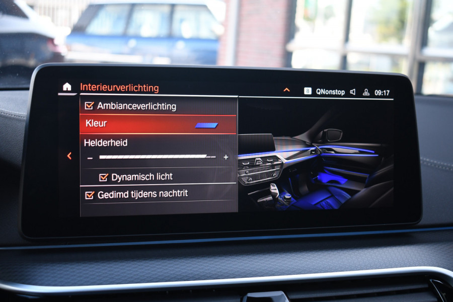BMW 5 Serie Touring 530e xDrive M-Sport Pano ACC Comf-seat Trekh 360 H/K 20inch