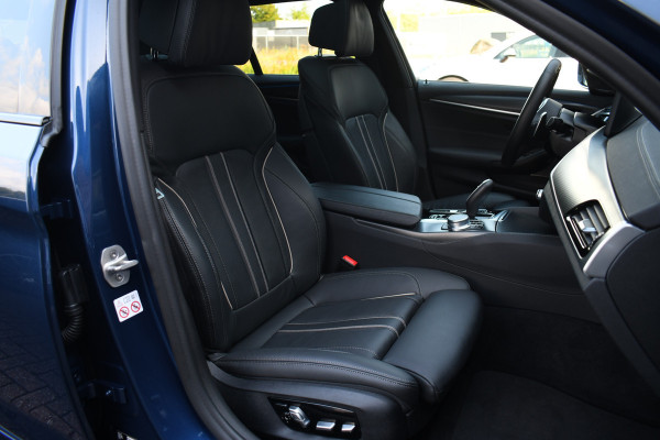 BMW 5 Serie Touring 530e xDrive M-Sport Pano ACC Comf-seat Trekh 360 H/K 20inch