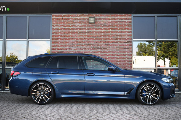 BMW 5 Serie Touring 530e xDrive M-Sport Pano ACC Comf-seat Trekh 360 H/K 20inch