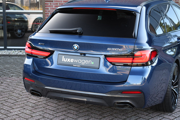 BMW 5 Serie Touring 530e xDrive M-Sport Pano ACC Comf-seat Trekh 360 H/K 20inch