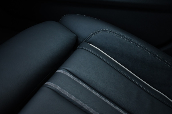 BMW 5 Serie Touring 530e xDrive M-Sport Pano ACC Comf-seat Trekh 360 H/K 20inch