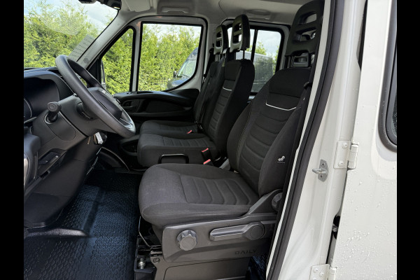 Iveco Daily 35S14 2.3 D / PICK UP MET LANGE BAK / 7 PERSOONS DUBBELE CABINE / !!22.770 KM!!/ AIRCO / CRUISE / NAVI / 3.5 TONS TREKHAAK