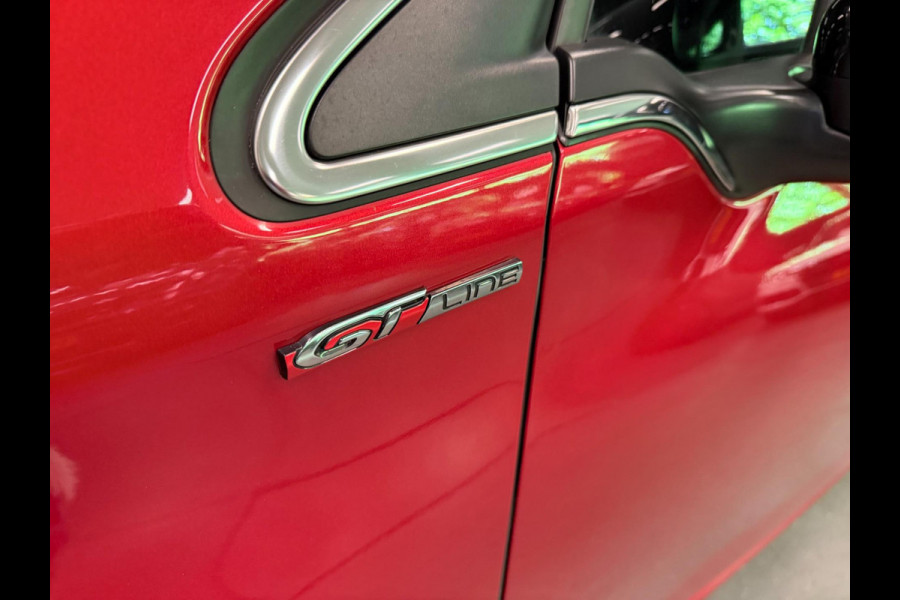 Peugeot 208 1.2 PureTech GT-Line PANO/NAVI/DAB/CAM/CARPLAY/ECC/PDC/CRUISE///