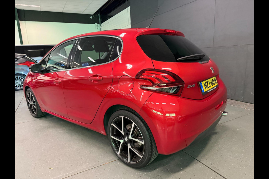 Peugeot 208 1.2 PureTech GT-Line PANO/NAVI/DAB/CAM/CARPLAY/ECC/PDC/CRUISE///
