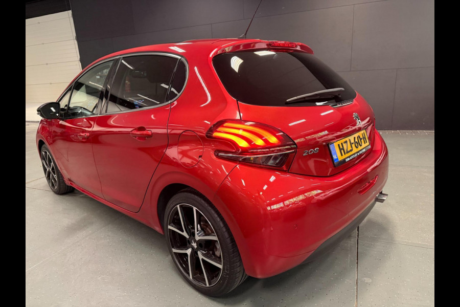 Peugeot 208 1.2 PureTech GT-Line PANO/NAVI/DAB/CAM/CARPLAY/ECC/PDC/CRUISE///