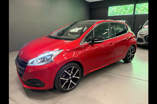 Peugeot 208 1.2 PureTech GT-Line PANO/NAVI/DAB/CAM/CARPLAY/ECC/PDC/CRUISE///