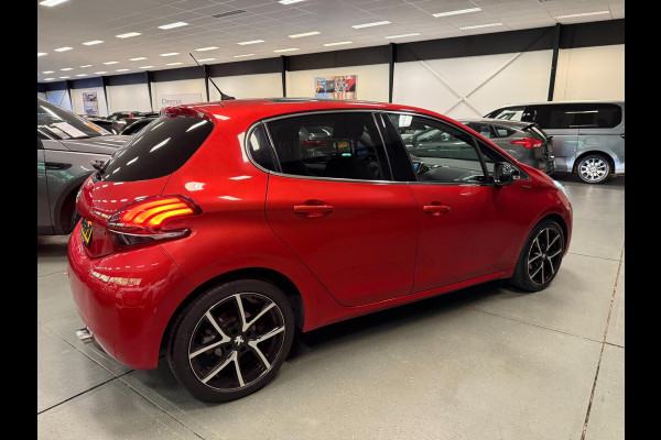 Peugeot 208 1.2 PureTech GT-Line PANO/NAVI/DAB/CAM/CARPLAY/ECC/PDC/CRUISE///