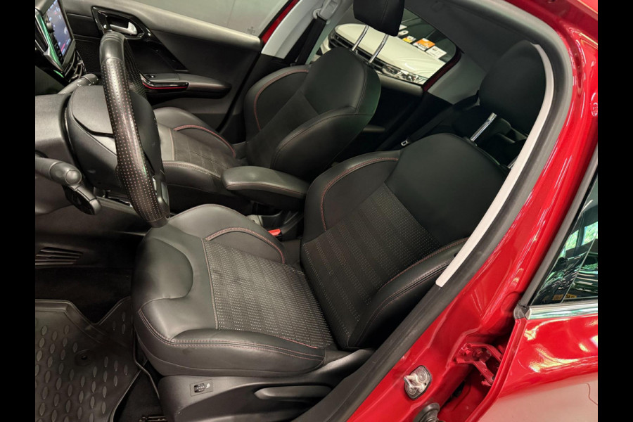 Peugeot 208 1.2 PureTech GT-Line PANO/NAVI/DAB/CAM/CARPLAY/ECC/PDC/CRUISE///