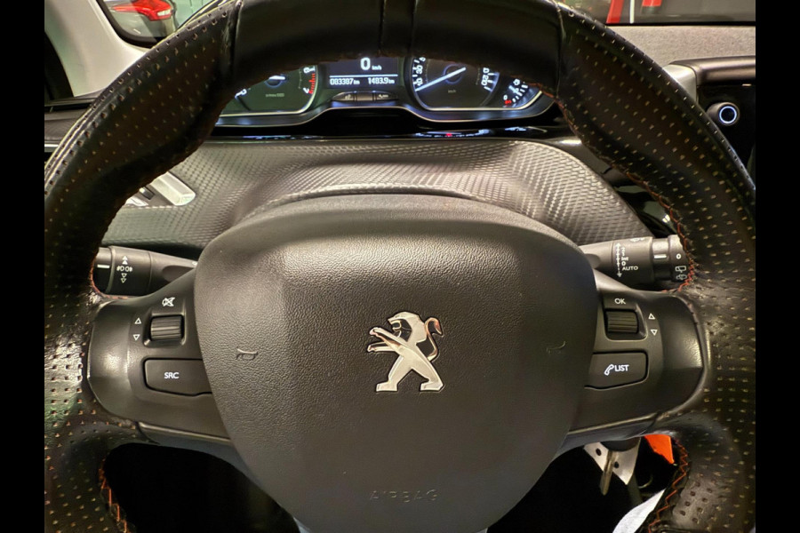 Peugeot 208 1.2 PureTech GT-Line PANO/NAVI/DAB/CAM/CARPLAY/ECC/PDC/CRUISE///