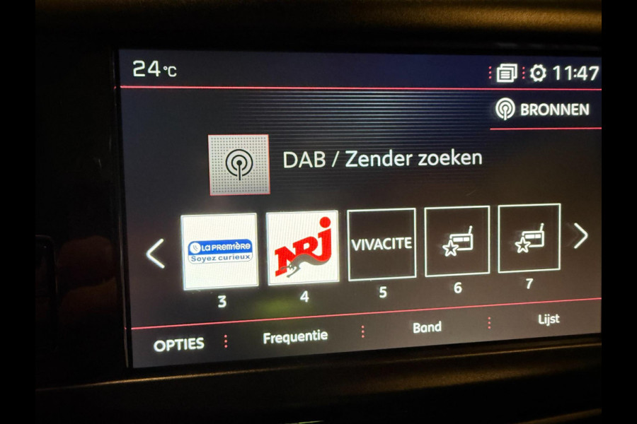 Peugeot 208 1.2 PureTech GT-Line PANO/NAVI/DAB/CAM/CARPLAY/ECC/PDC/CRUISE///
