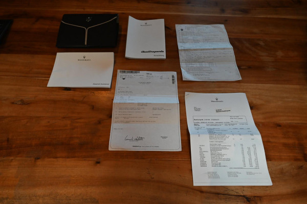 Maserati Quattroporte 3.0 V6 TwinTurbo S 430 PK Adaptive Schuifdak H&K Keyless LED Camera 19''