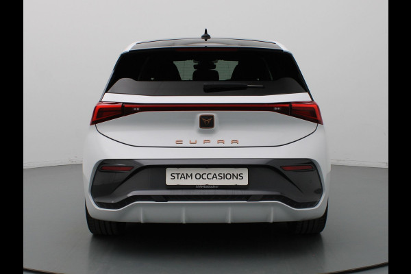 CUPRA Born Performance 62 kWh Automaat Beats | Camera | Adapt. Cruise | Parkeersens. v+a | Stoel-/stuurverw.