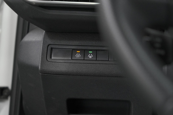 Peugeot 5008 PureTech 130 EAT8 GT Black Pack | Trekhaak | Panoramadak | 360 Camera | FOCAL® | Adaptieve Cruise Control