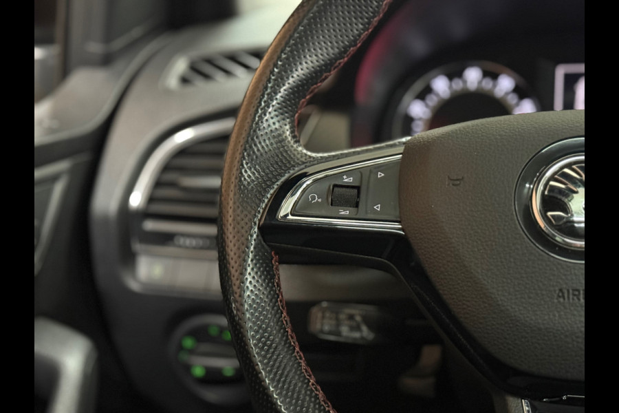 Škoda Fabia Combi 1.0 TSI 110 PK Monte Carlo | Pano | Navi| Adaptive Cruise | Keyless